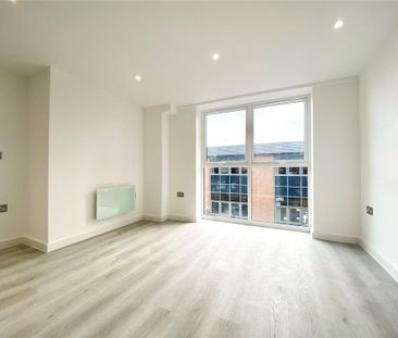 1 bedroom apartment to rent - Photo 2