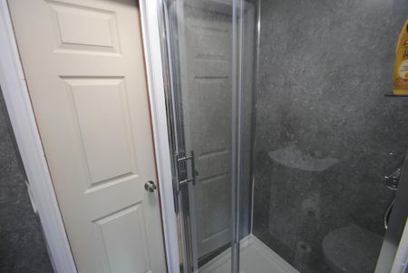 5 bedroom detached house to rent - Photo 5