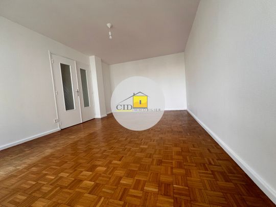 Location Appartement 4 pièces 84m² VILLEFRANCHE SUR SAONE 69400 - Photo 1