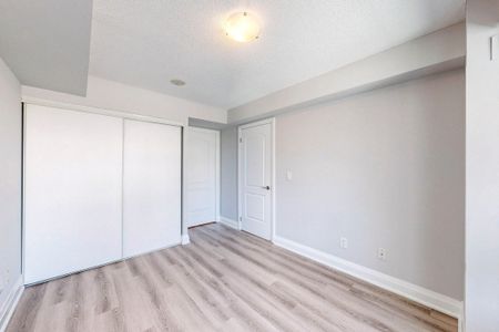 For Lease - 30 North Park Road Unit# 903, Vaughan, Ontario - Photo 3