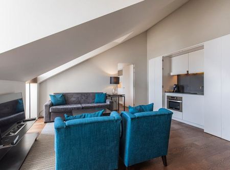 Praça Dom Luís I, Lisbon, Lisbon 1200-152 - Photo 2