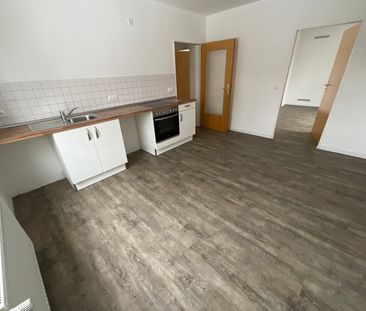 2 Zimmer-Wohnung mit Terrasse und geräumiger Küche - Foto 4