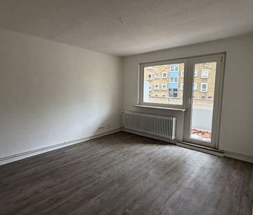Raum zum Glücklichsein nette 2-Raum-Wohnung zu vermieten - Photo 1
