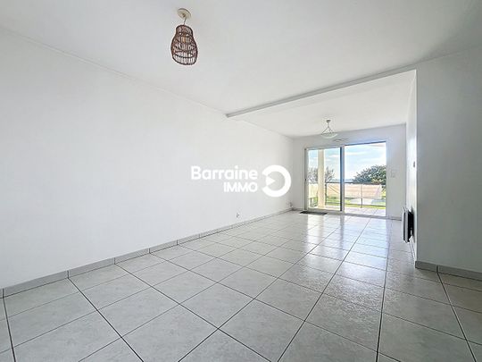 Location appartement à Larmor-Plage, 2 pièces 45m² - Photo 1