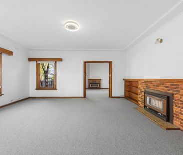 Charming Soldiers Hill Home with Modern Comforts - Photo 1