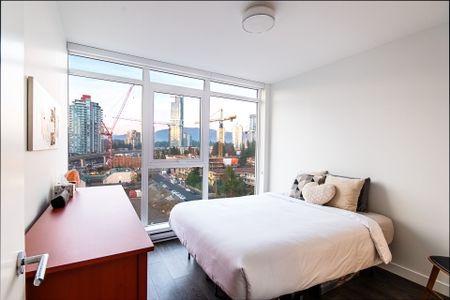 Stunning 2 Bed | 2 Bath Corner Unit at Marquee at Lougheed - Photo 4