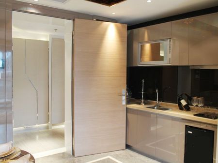 1 bed Terraced in South Row , Milton Keynes, MK9 3DQ - Photo 4
