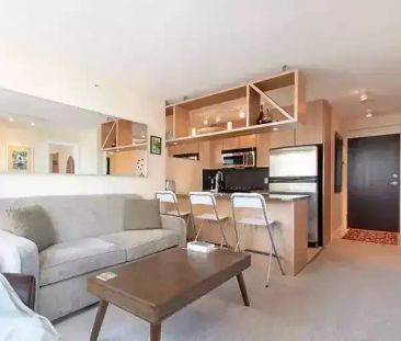 FULLY FURNISHED AND SPACIOUS (*540 SQF) 1 BEDROOM PLUS DEN! | 1010 ... - Photo 1