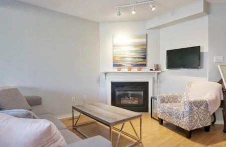 For Lease - 2940 HEADON FOREST Drive Unit# 21, Burlington, Ontario - Photo 2