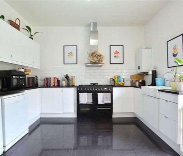 Murillo Road, London, SE13 - Photo 4