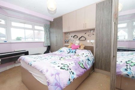 Eastern Avenue, Pinner, HA5 - Photo 5