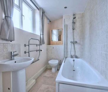 Thame Road, Chinnor, Oxfordshire, OX39 - Photo 4