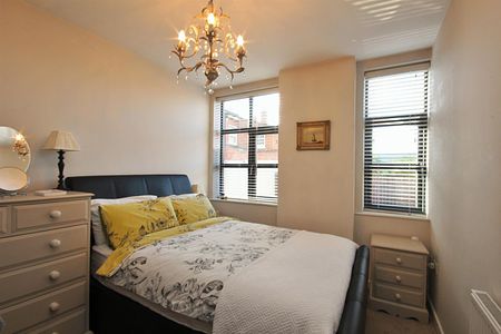 Flat 8 Crown House, Colchester, CO2 7FA - Photo 3