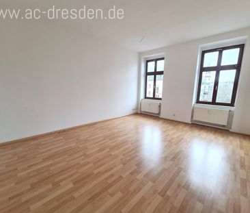 Gemütliche 1-Raum-Wohnung im sanierten Altbau im Zentrum von Chemnitz - Photo 1