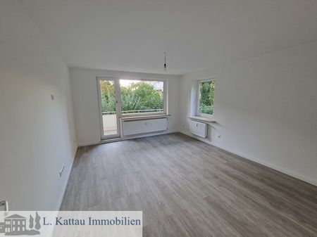 M 21 ST.MAGNUS- sanierte 3 Zimmerwohnung im 1. Obergeschoss mit einem Balkon- - Photo 2