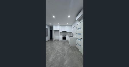 SPACIOUS 2 BRAND NEW GRANNY FLAT!!! - Photo 2