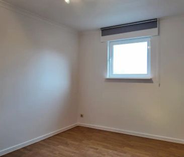 Gezellig en energiezuinig appartement met terras in centrum Eeklo! - Photo 6