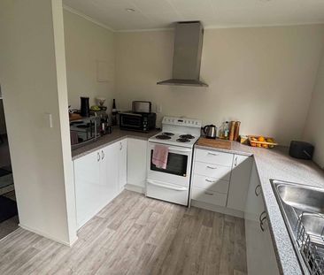 Maraetai, 2 Beddie Cottage - Photo 1