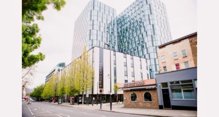 Silver Studio Street View Mid Level - Photo 4