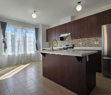 For Lease - 4600 16th Avenue, Markham, Ontario - Photo 5