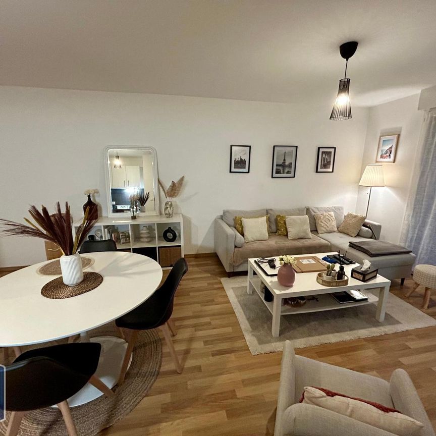 Location Appartement 2 pièces 47m² LE PETIT QUEVILLY 76140 - Photo 1