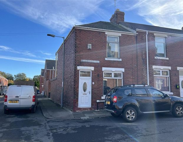 2 bedroom house to rent - Photo 1