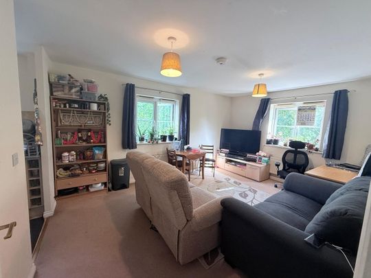 2 Bed Flat, Filton, BS34 - Photo 1
