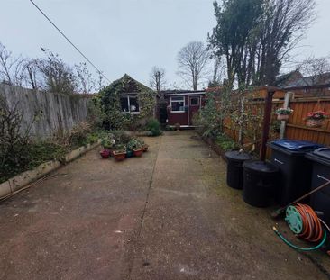 3 bedroom house to rent - Photo 3