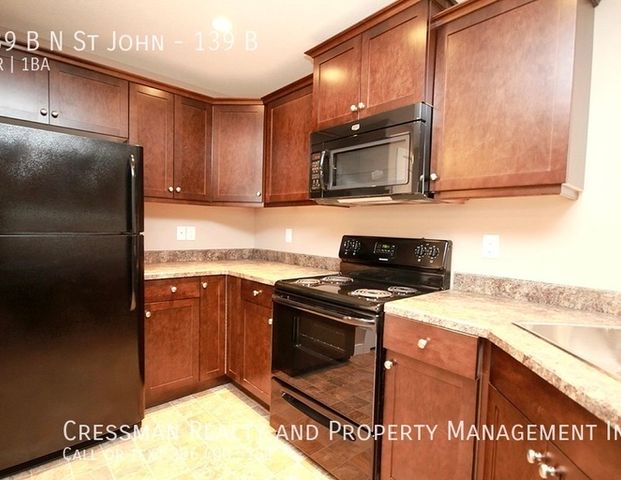 139 N St John | 139 N St John, Regina - Photo 1