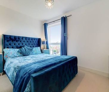 2 Bed Flat, Lyon Road, HA1 - Photo 5