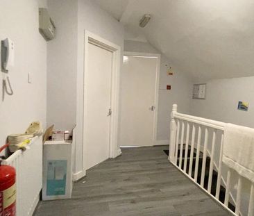 3 bedroom house share to rent - Photo 3