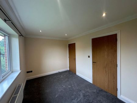 2 bedroom maisonette to rent - Photo 4