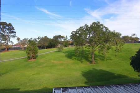 SPACIOUS TOWNHOUSE WITH POOL IN COMPLEX - Photo 4