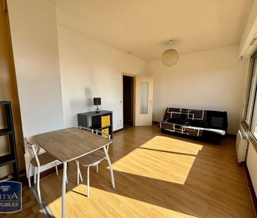 Location Appartement 1 pièce 23m² CHATEAUROUX 36000 - Photo 1