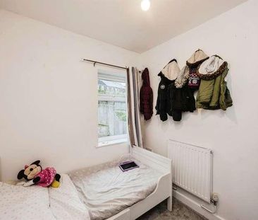 Dinas Street, Plasmarl, Swansea, SA6 - Photo 5