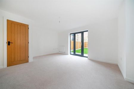 2 bedroom terraced house to rent - Photo 2
