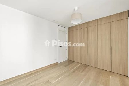 Piso en alquiler en Calle de Santa Engracia, cerca de Plaza de Chamberí - Foto 2