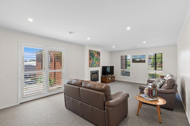 Exceptional Executive Family Home - Photo 1