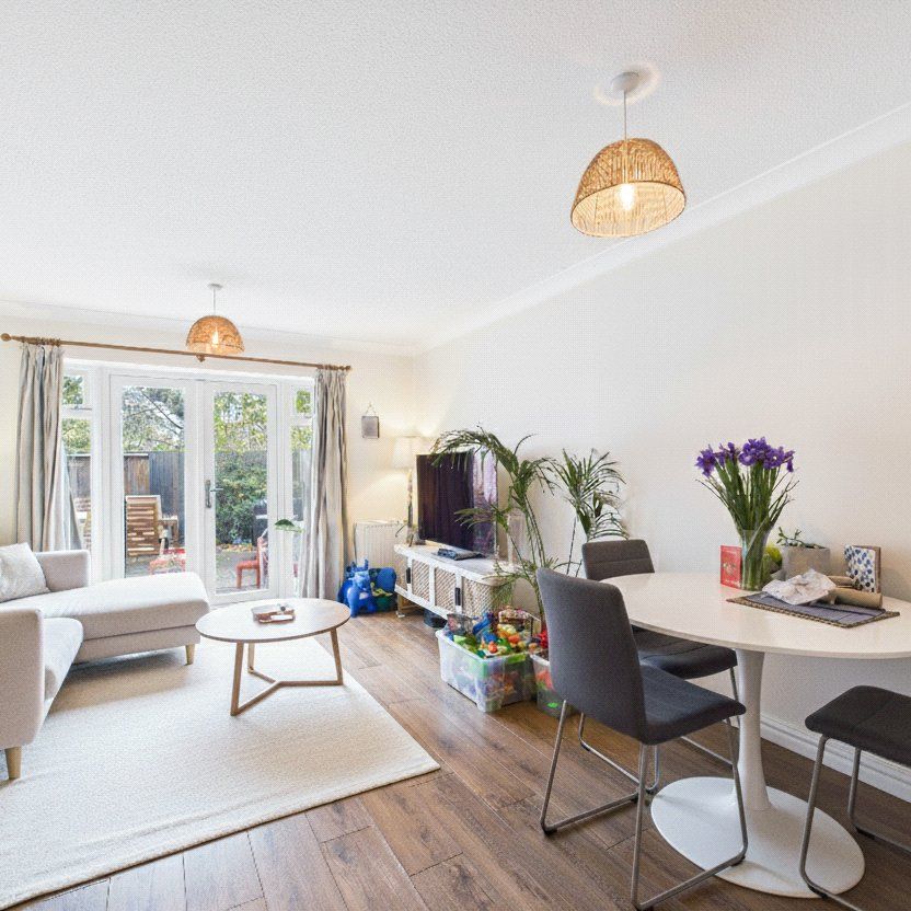 Northfield Road, Berkshire Northfield Road, Berkshire - Photo 1