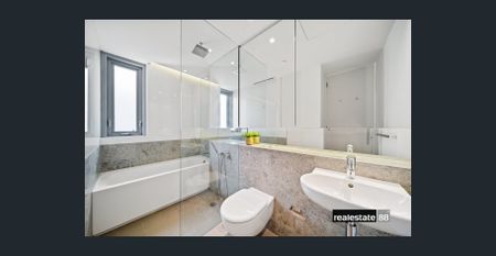 STYLISH APARTMENT WITH AMAZING VIEWS! - Photo 4