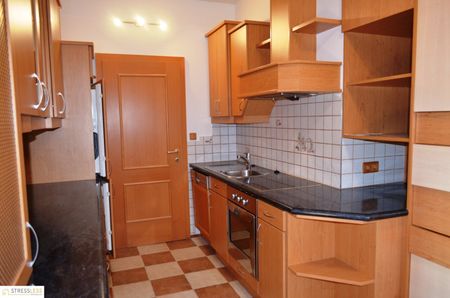 Moderne Wohnung in Korneuburg - Großzügiger Wohnkomfort auf 133 m² + 12 m² Nebenraum und 2 Terrassen - Photo 2