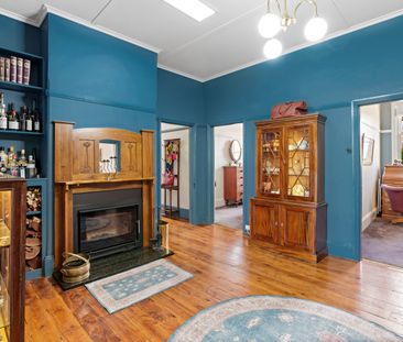 83 Woodward St, Orange NSW 2800 - House For Rent | Domain - Photo 1