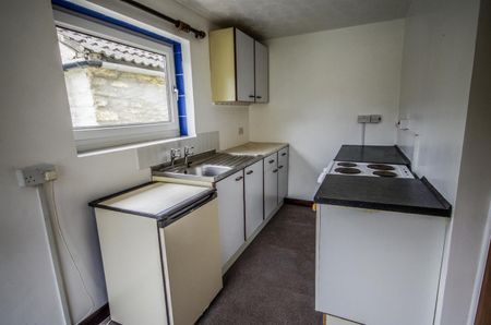 Woodmancote, Dursley - Photo 4