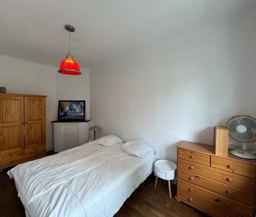 Location Appartement 2 pièces 47m² POITIERS 86000 - Photo 2