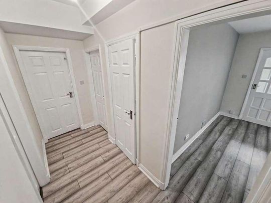 Butterstile Lane, Prestwich, M25 - Photo 1