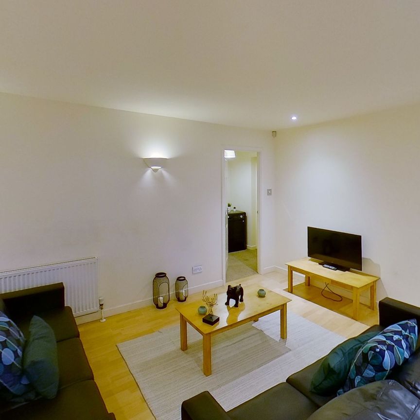 Flat 3, 21 Barker Gate, NG1 1JU, NOTTINGHAM - Photo 1