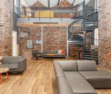 1 bedroom in a flat share to rent - Photo 5