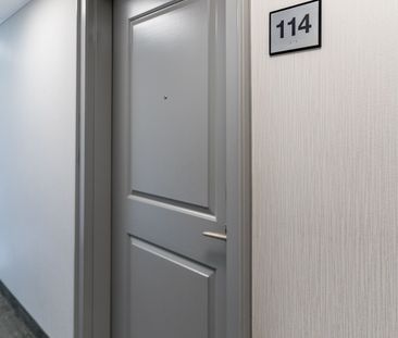 For Lease - 35 Southshore Crescent Unit# 114, Hamilton, Ontario - Photo 6