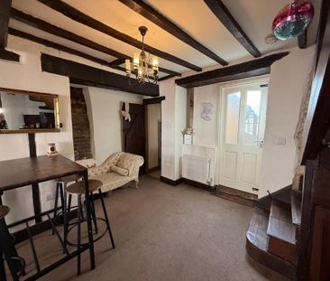 2 bedroom terraced house to rent - Photo 2