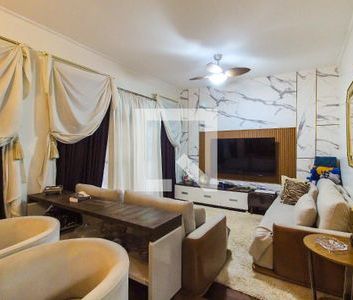 Casa para alugar com 270m², 3 quartos e 3 vagas - Foto 1